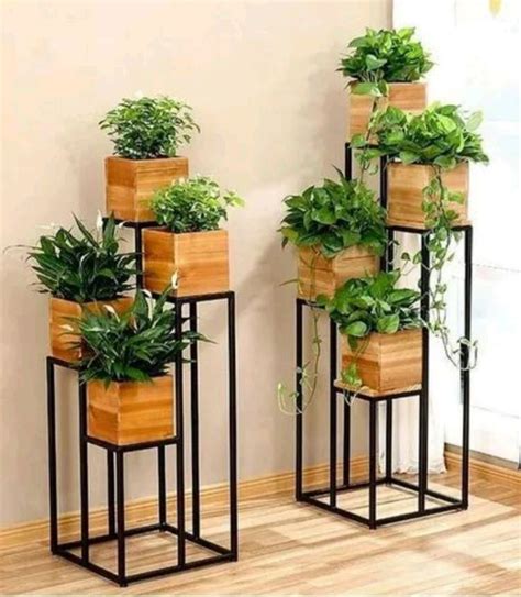 DIY Plant Stand Ideas For Indoor And Outdoor Gardens