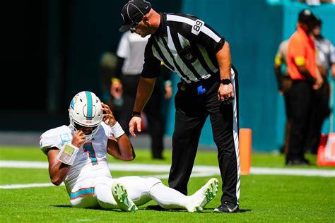 Miami Dolphins QB Tua Tagovailoa removed from game after taking ...