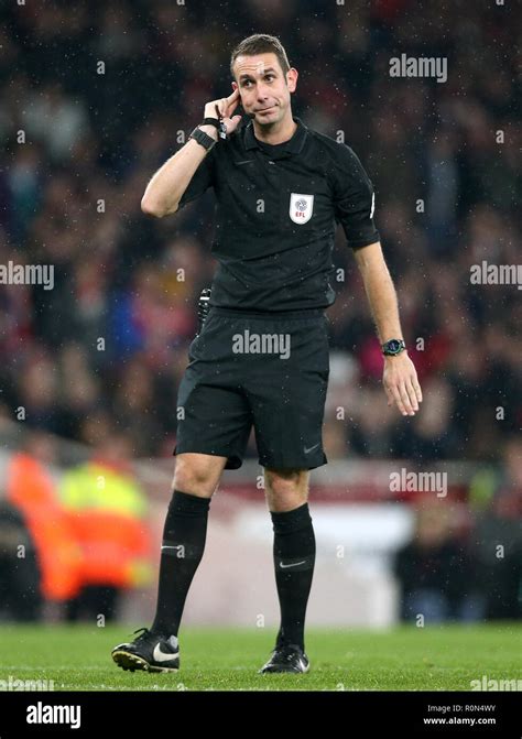 Referee David Coote Stock Photo - Alamy