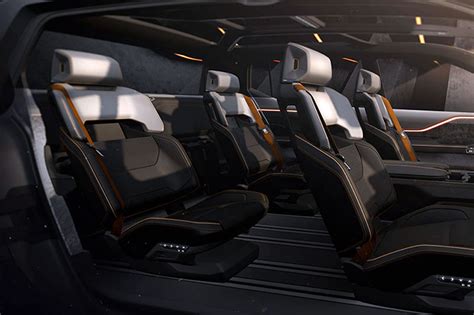 Interior Futuristis Ram 1500 Revolution Bev Concept Mbtech