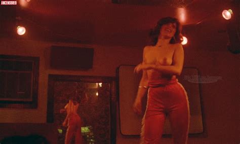 Naked Tino Jr In Larose Pierrot Et La Luce