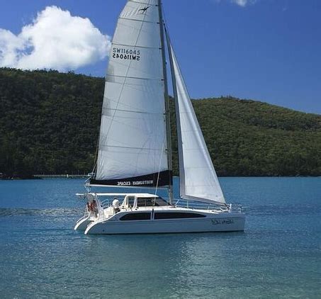 Sailing Cat Main Pic Whitsunday Escape