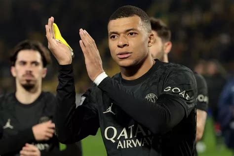 Kylian Mbappe 'agrees huge pay cut' after signing contract amid Arsenal ...