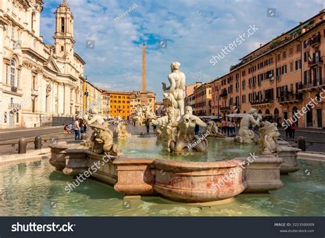 9,267 Plaza Navona Images, Stock Photos & Vectors | Shutterstock