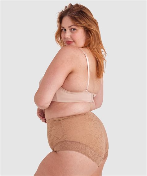 Bras N Things Luxe Solutions Thigh Shaper Nude