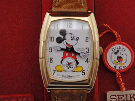 Mickey Mouse Vintage Seiko Watch Gold Sixty Years Anniversary Edition