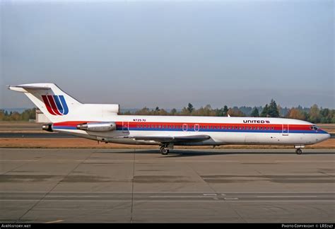 Aircraft Photo Of N7257U Boeing 727 222 Adv United Airlines