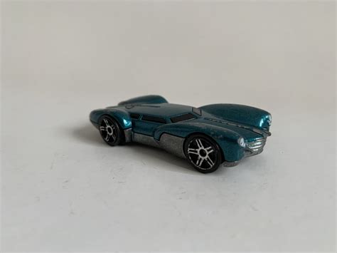 MINIATURA HOT WHEELS 1 64 LOOSE SPEED BUMP SEM BLISTER NO ESTADO PALADINO LEILÕES