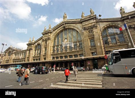 Gare Du Nord Railway Station In Paris France Stock Photo Alamy