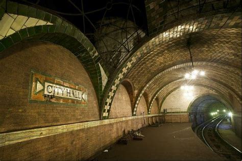 NYC's Disused Subterranean City Hall Subway Station | Urban Ghosts