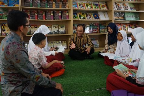 Kemdikbudristek Tingkatkan Minat Baca Anak Lewat Penyediaan Buku