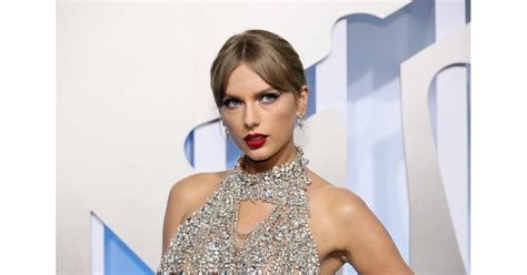 Taylor Swifts Floating Crystal Eyeliner At 2022 Mtv Vmas Popsugar