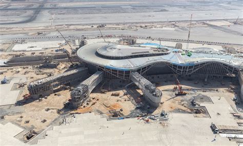 Abu Dhabi Airports begins ‘de-propping’ Midfield Terminal Building