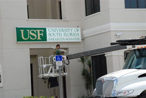 USFSM North Port Sign Installation Usfsm1 Flickr