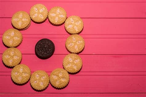 Premium Photo Directly Above Shot Of Cupcakes On Table