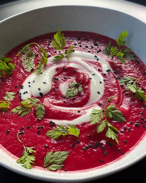 Rote Beete Suppe Mit Saurer Sahne Und Ei Rezepte Suchen