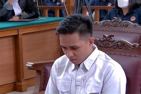 Divonis 1 5 Tahun Penjara Apakah Richard Eliezer Masih Bisa Jadi