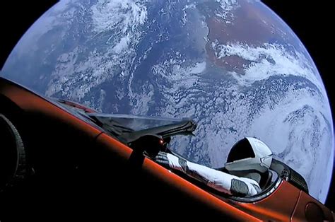 Tesla Roadster Lançado Ao Espaço Com Manequim Pela Primeira Vez Se