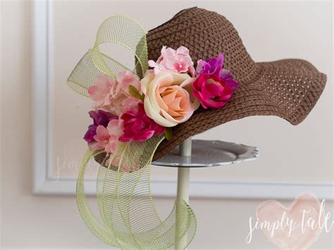 Top It Off: {DIY} Derby Hats | Simply Tale