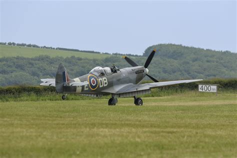 Spitfire Compton Abbas Airfield D Flickr