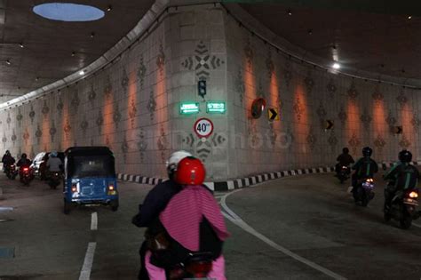 Sempat Ditutup Akibat Banjir Underpass Tol Cawang Kembali Dibuka