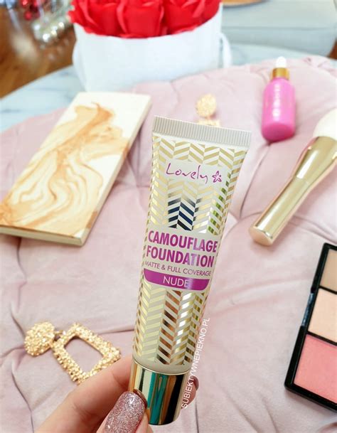 Podkład Lovely Camouflage Foundation Nude Recenzja i swatche