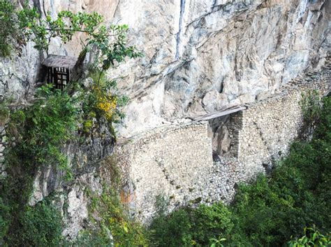 Hiking to Inca Bridge at Machu Picchu: A Detailed Guide - Spiritual Travels