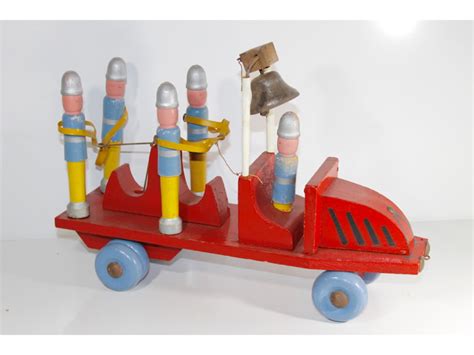 VENTE DE JOUETS ANCIENS JOUETS DE POMPIERS VÉHICULES MINIATURES