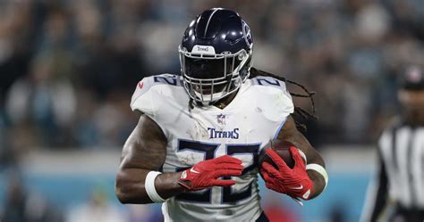 NFL Trade Rumors Derrick Henry Isn T Being Shopped By Titans Entering