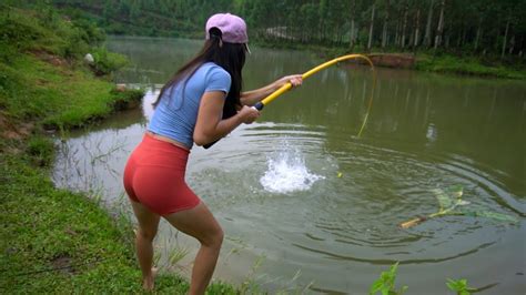 Best Video Hook Fishing Girl Fisshing Amazingly Fishing In Strange