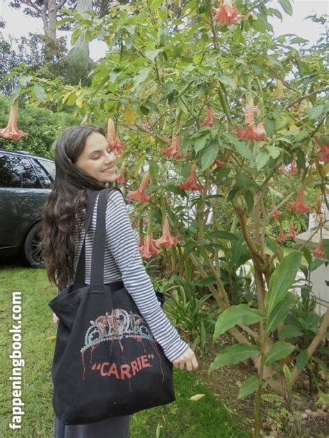 Dafne Keen Dafnefeetworld Nude OnlyFans Leaks The Fappening Photo 4871977 FappeningBook