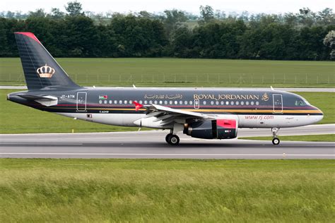 Airbus A319 132 Royal Jordanian D AVYB JY AYN MSN 3803 AIB