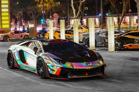 Lamborghini Aventador - Rainbow Chrome wrap | WrapStyle