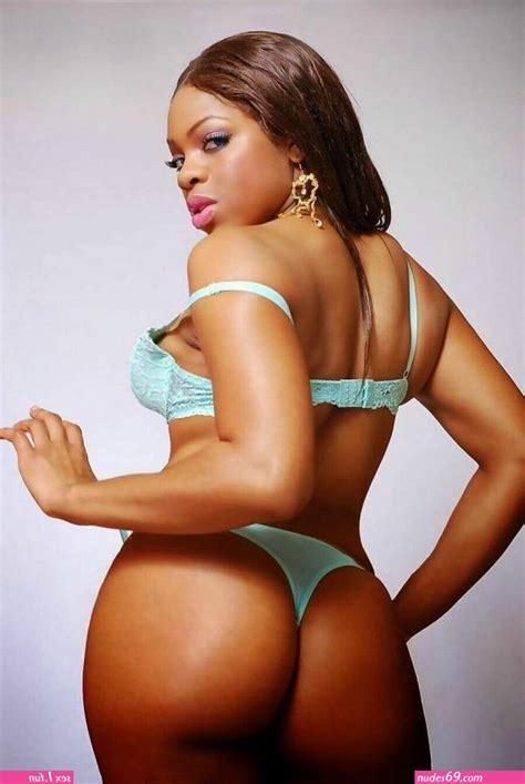 Naked Nigerian Curvies Nudes 69