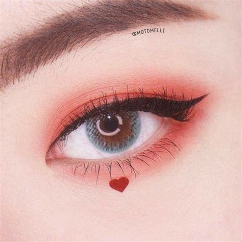 Maquillaje kawaii UwU Wiki Moda y belleza Asiática Amino