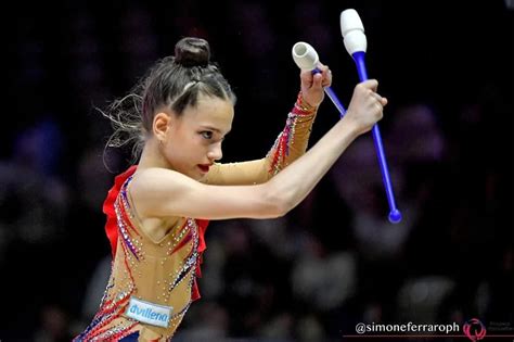 România campioană europeană la gimnastică ritmică Amalia Lică regină