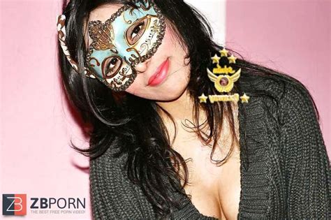 Haifa Al Tuwaijri From Saudi Arabia ZB Porn