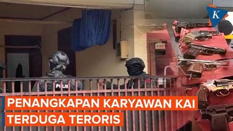 Tetangga Khawatir Kondisi Ibu Terduga Teroris Di Bekasi Diamankan