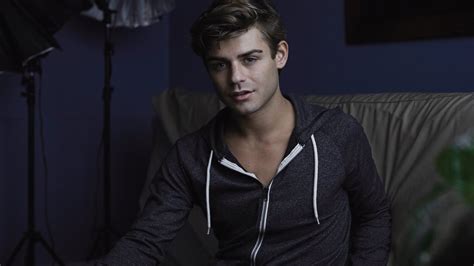 King Cobra Film LGBTQIA Dove Vederlo Streaming Trailer Foto Sinossi Gay It