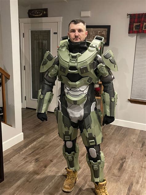 Pin by Markvo on My Halo 4 Master Chief Costume build | Master chief ...