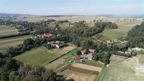 Suchy Zbiornik Przeciwpowodziowy Na Rzece Bystrzyca Dusznicka W