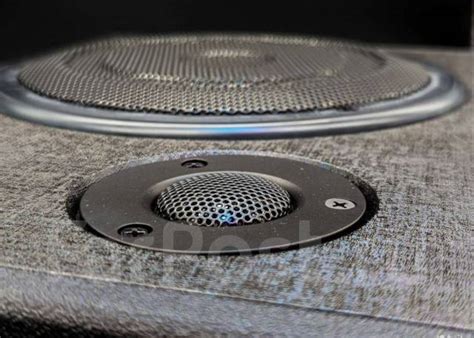 Сабвуфер активный (с усилителем) под сиденье Pioneer - Динамики и ...