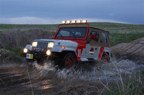 Jurassic Park Jeep Wrangler 27 by Boomerjinks on DeviantArt