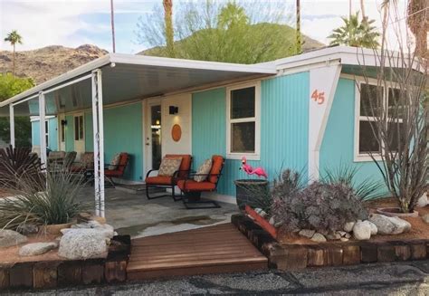 1968 Vintage Mobile Home Patio