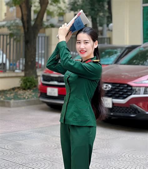 Hot girl quân nhân X lên chức mẹ bỉm sữa sắc vóc gái một con gây thương nhớ ái nữ đẹp không