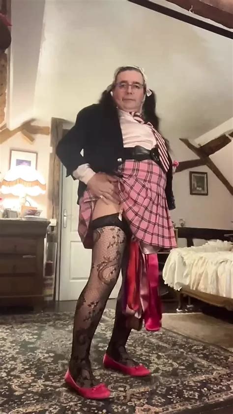 In A Pink Schoolgirl Outfit For A Night Out Gay Amateur Porn Feat Soumise XHamster