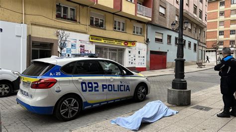 Fallece En Plena Calle De Un Infarto En El Barrio Ovetense De Pumar N