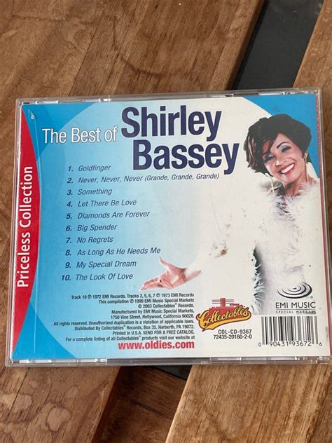 Shirley Bassey The Best Of Hobbies Toys Music Media CDs DVDs