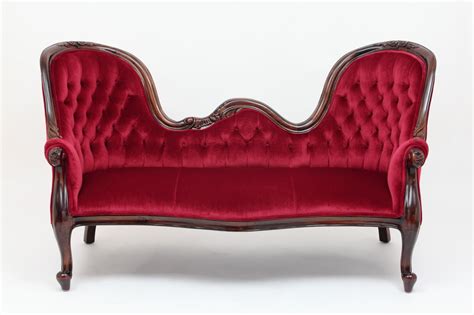 Victorian-Style Sofa | Laurel Crown Furniture