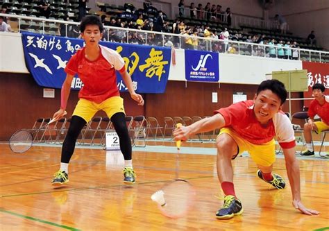 神戸新聞next｜映像・写真｜写真ニュース特集｜2017県高校総体｜バドミントン（6月9日）